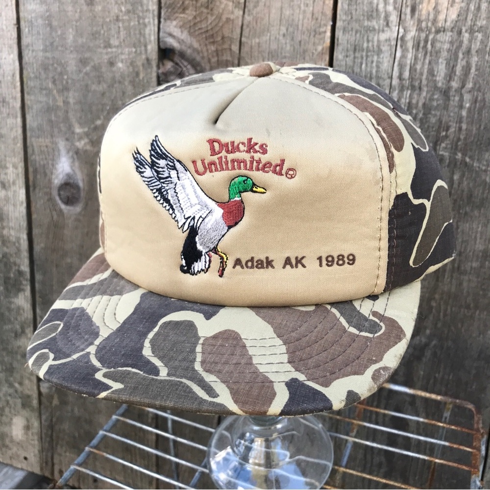 Vintage 1989 Ducks Unlimited Adak AK Duck Camo Padded Snapback Trucker Hat